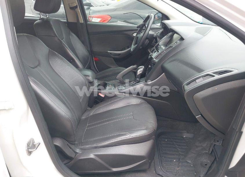 Photo 5 of 2013 Ford Focus TITANIUM (VIN 1FADP3N24DL183308)