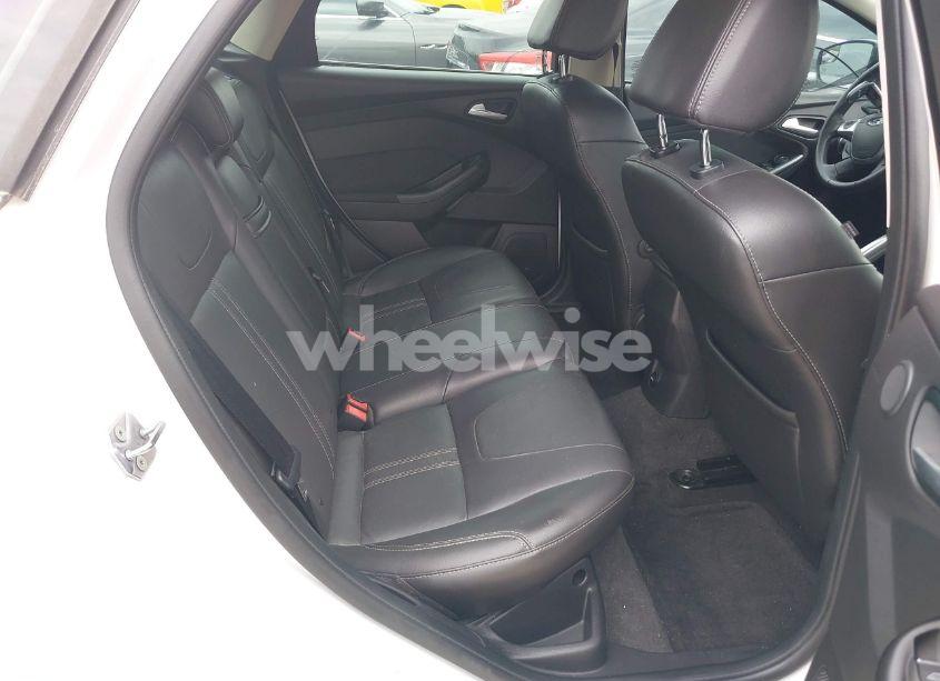 Photo 8 of 2013 Ford Focus TITANIUM (VIN 1FADP3N24DL183308)
