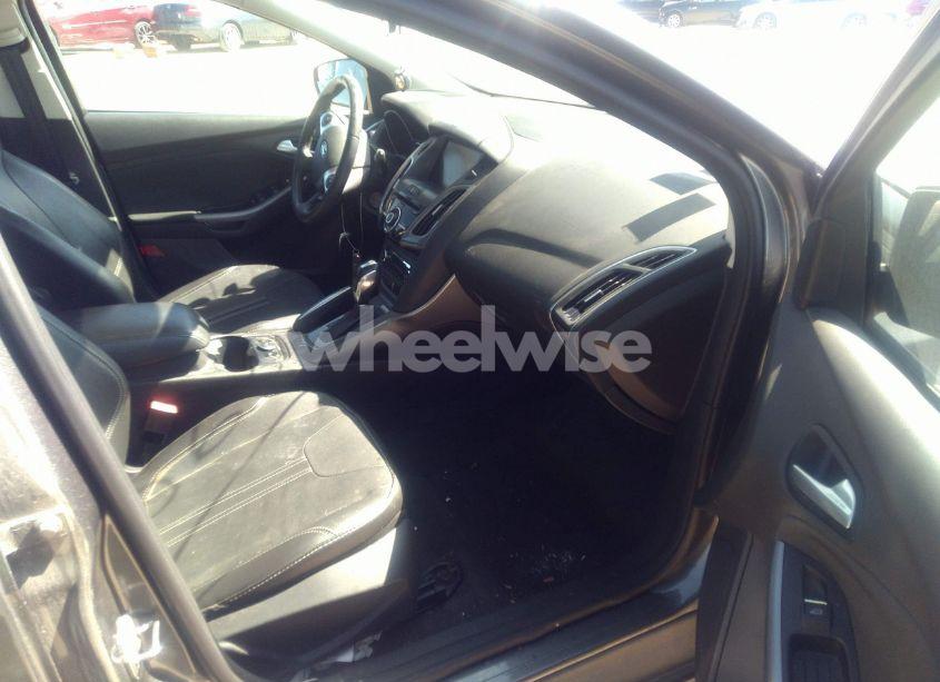 Photo 5 of 2013 Ford Focus TITANIUM (VIN 1FADP3N24DL208966)