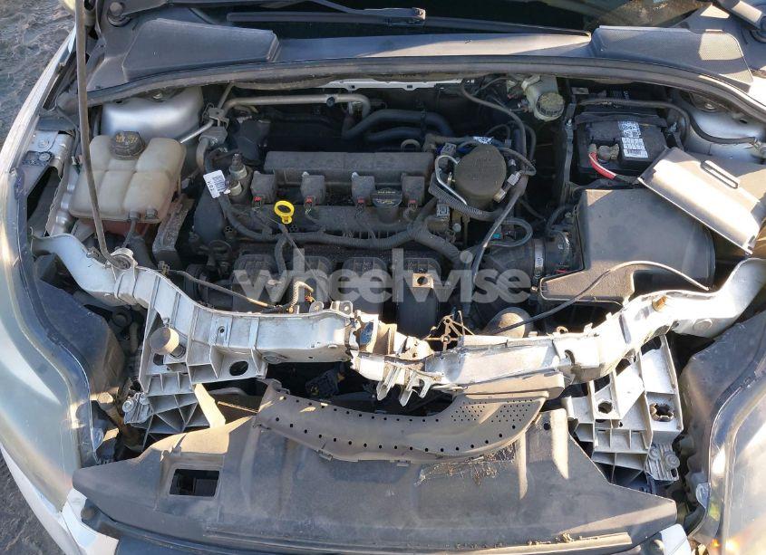 Photo 10 of 2014 Ford Focus TITANIUM (VIN 1FADP3N24EL180555)