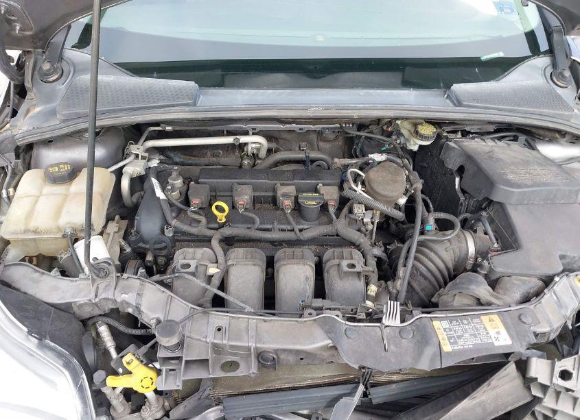 Photo 10 of 2014 Ford Focus TITANIUM (VIN 1FADP3N24EL274922)