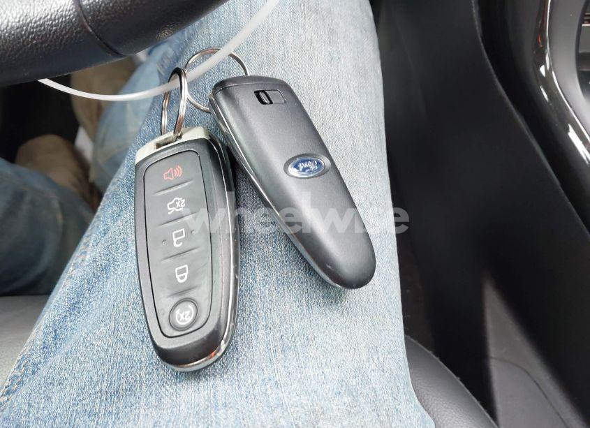 Photo 11 of 2017 Ford Focus TITANIUM (VIN 1FADP3N24HL251256)