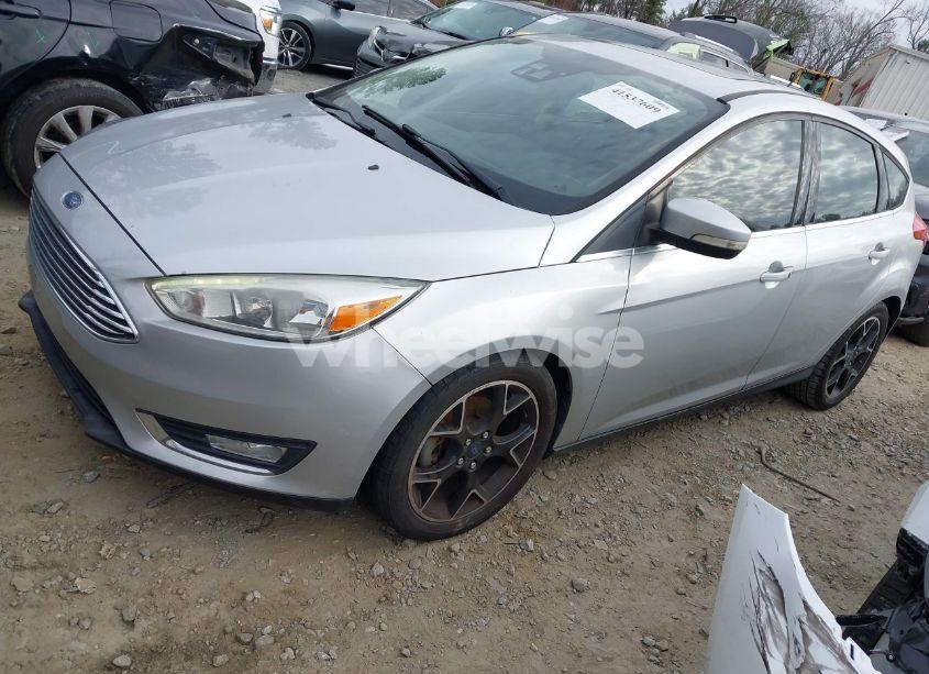 Photo 2 of 2017 Ford Focus TITANIUM (VIN 1FADP3N24HL251256)