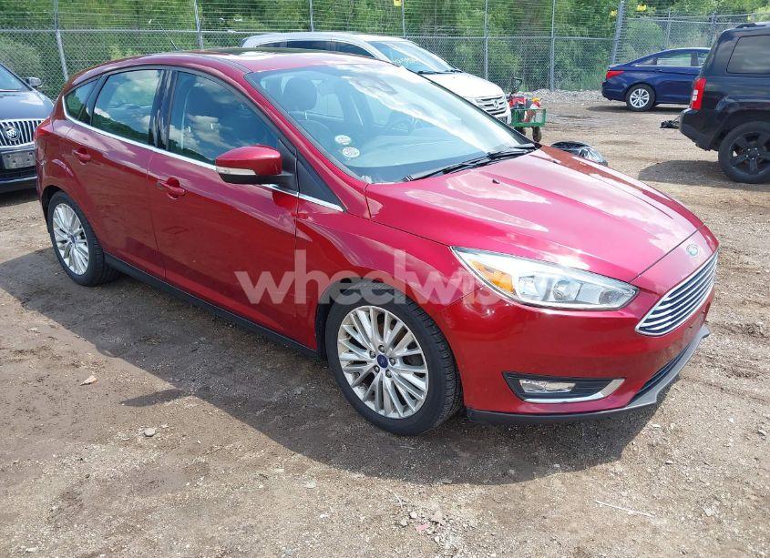2017 Ford Focus TITANIUM (VIN 1FADP3N24HL306725) main photo