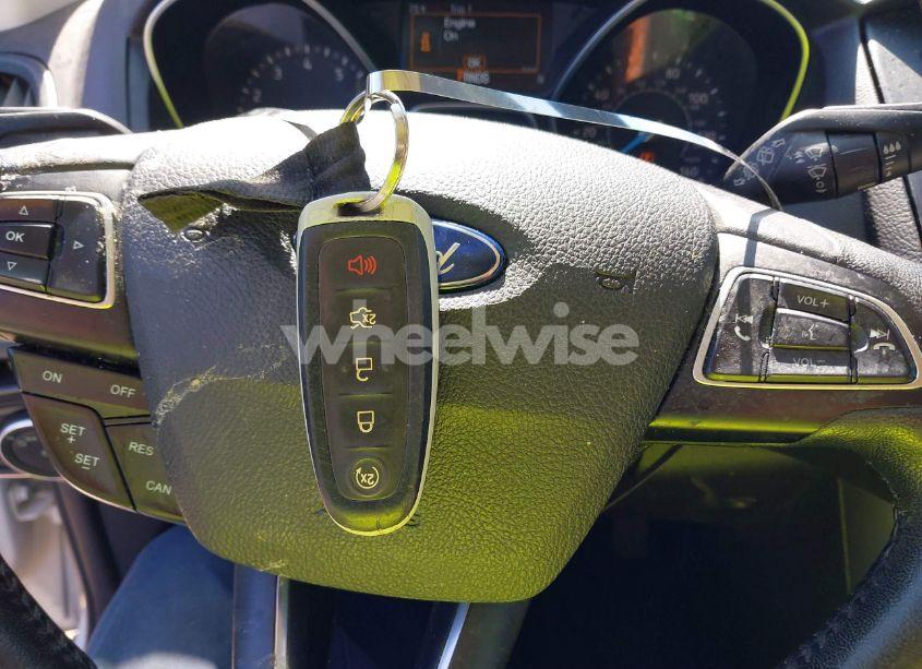 Photo 11 of 2018 Ford Focus TITANIUM (VIN 1FADP3N24JL279449)