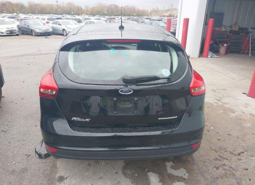 Photo 15 of 2018 Ford Focus TITANIUM (VIN 1FADP3N24JL320257)