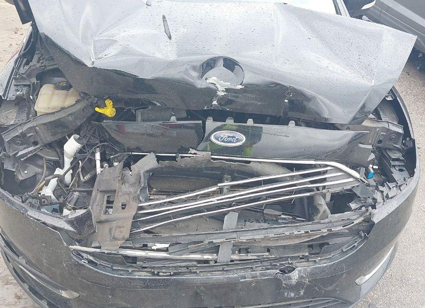 Photo 6 of 2018 Ford Focus TITANIUM (VIN 1FADP3N24JL320257)