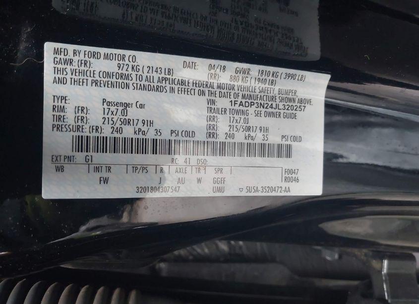 Photo 9 of 2018 Ford Focus TITANIUM (VIN 1FADP3N24JL320257)