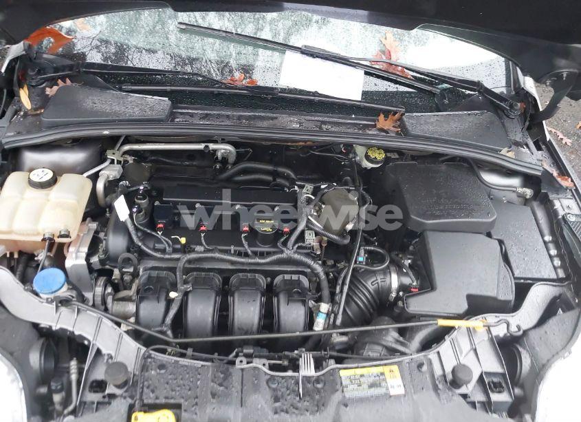 Photo 10 of 2013 Ford Focus TITANIUM (VIN 1FADP3N25DL132027)