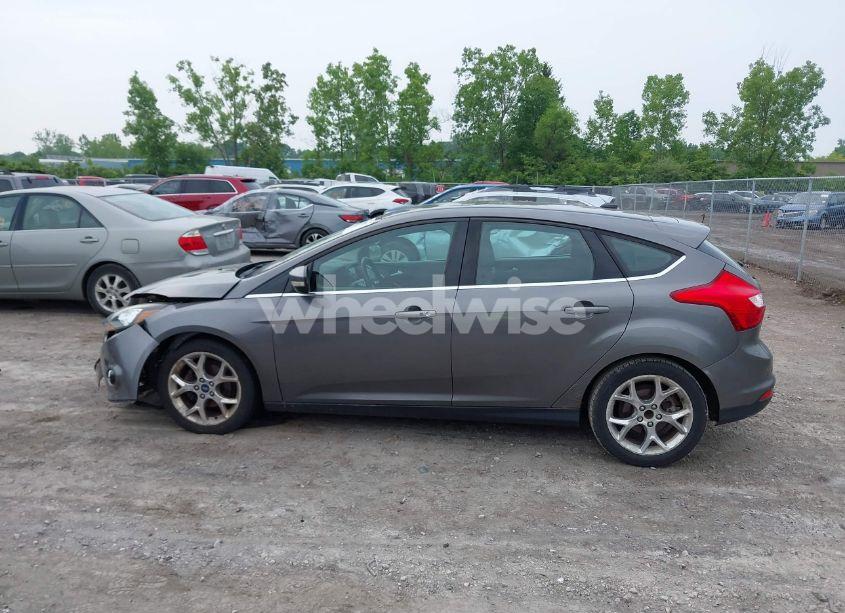 Photo 14 of 2013 Ford Focus TITANIUM (VIN 1FADP3N25DL219006)
