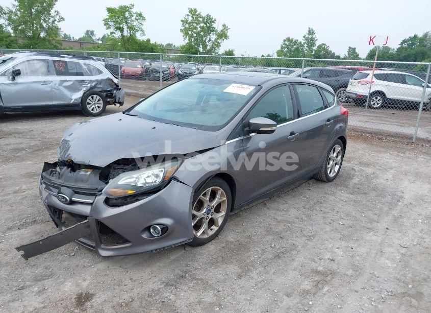 Photo 2 of 2013 Ford Focus TITANIUM (VIN 1FADP3N25DL219006)
