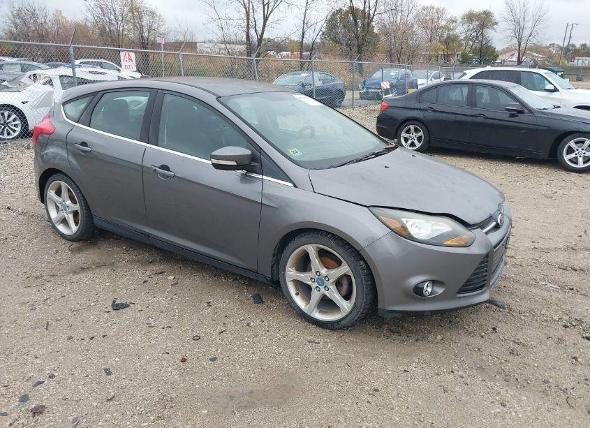 2013 Ford Focus TITANIUM (VIN 1FADP3N25DL270084) main photo