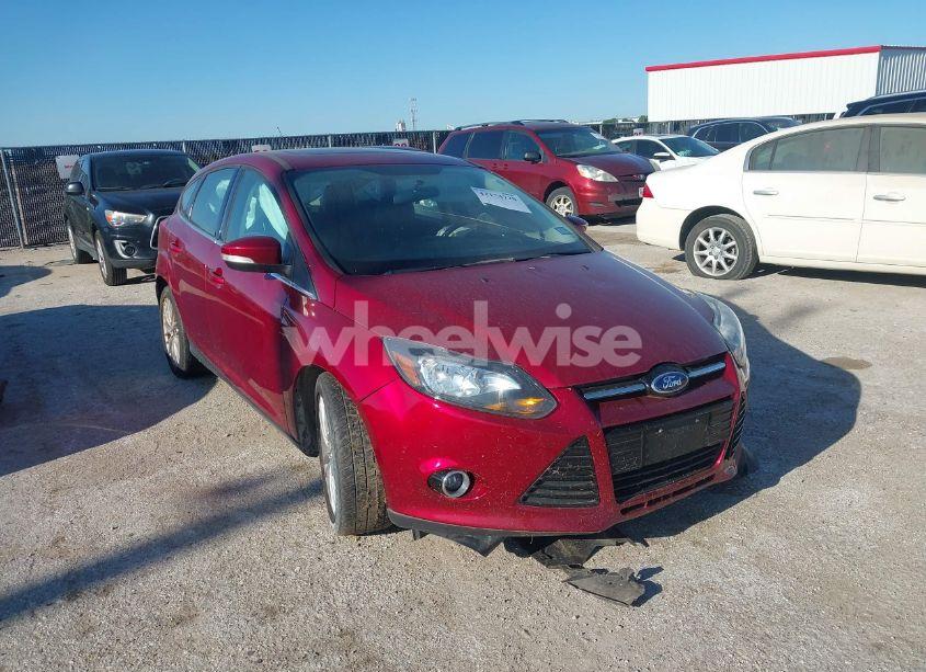 2013 Ford Focus TITANIUM (VIN 1FADP3N25DL352557) main photo