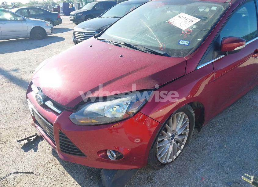 Photo 6 of 2013 Ford Focus TITANIUM (VIN 1FADP3N25DL352557)