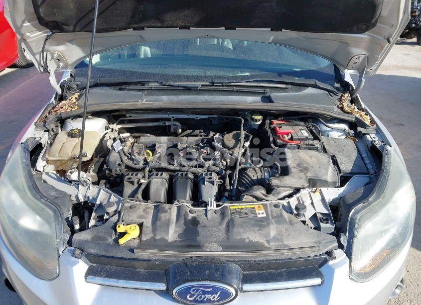 Photo 10 of 2014 Ford Focus TITANIUM (VIN 1FADP3N25EL197395)