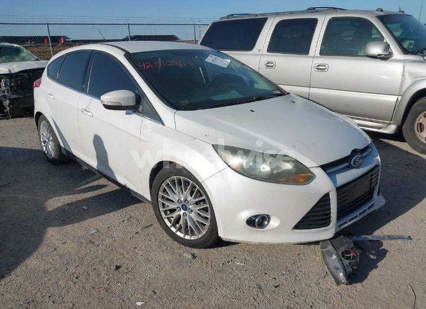 2014 Ford Focus TITANIUM (VIN 1FADP3N25EL264660) main photo