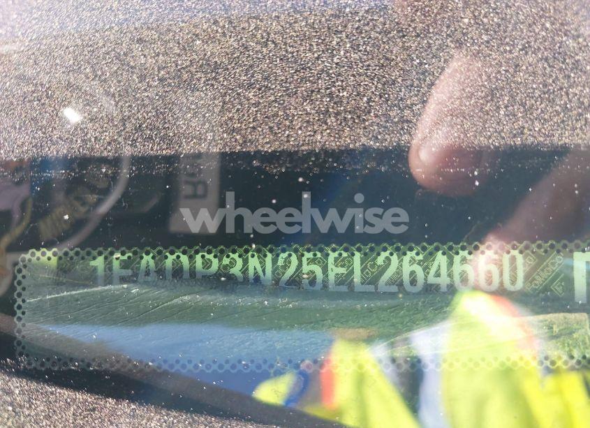 Photo 9 of 2014 Ford Focus TITANIUM (VIN 1FADP3N25EL264660)