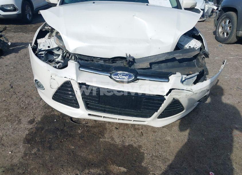 Photo 6 of 2014 Ford Focus TITANIUM (VIN 1FADP3N25EL359431)