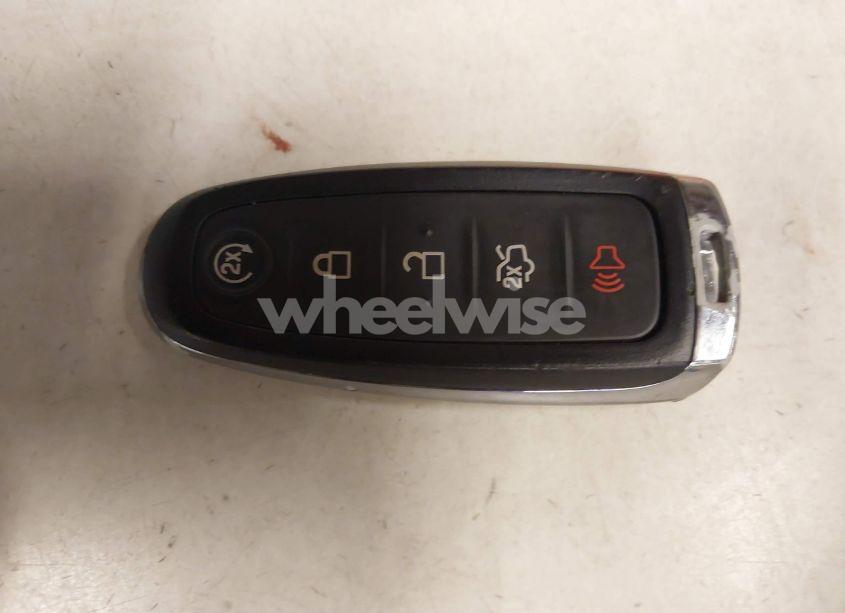 Photo 11 of 2015 Ford Focus TITANIUM (VIN 1FADP3N25FL338158)