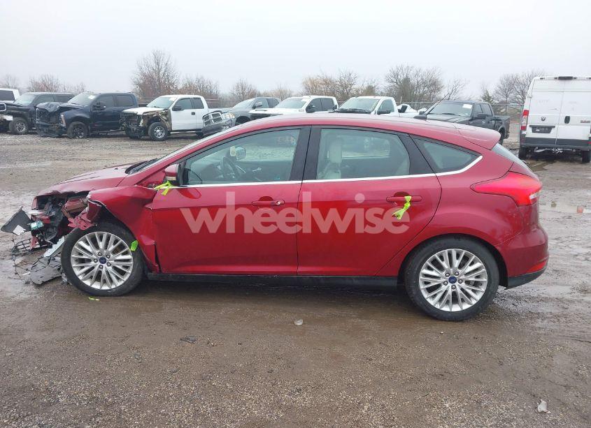 Photo 14 of 2016 Ford Focus TITANIUM (VIN 1FADP3N25GL205983)