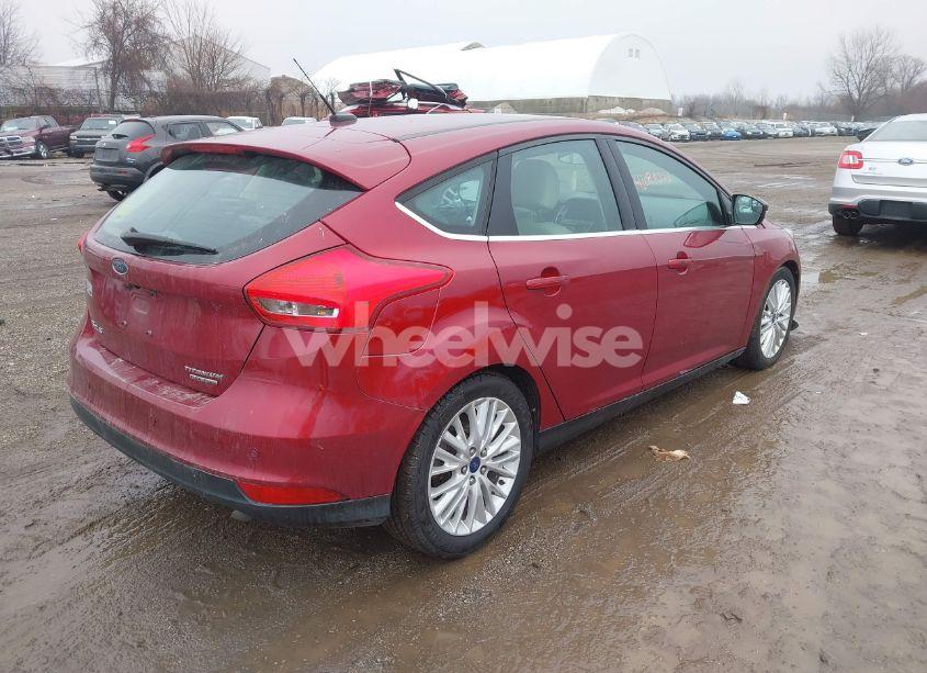 Photo 4 of 2016 Ford Focus TITANIUM (VIN 1FADP3N25GL205983)