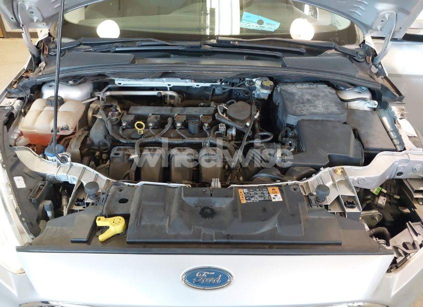 Photo 10 of 2016 Ford Focus TITANIUM (VIN 1FADP3N25GL232648)