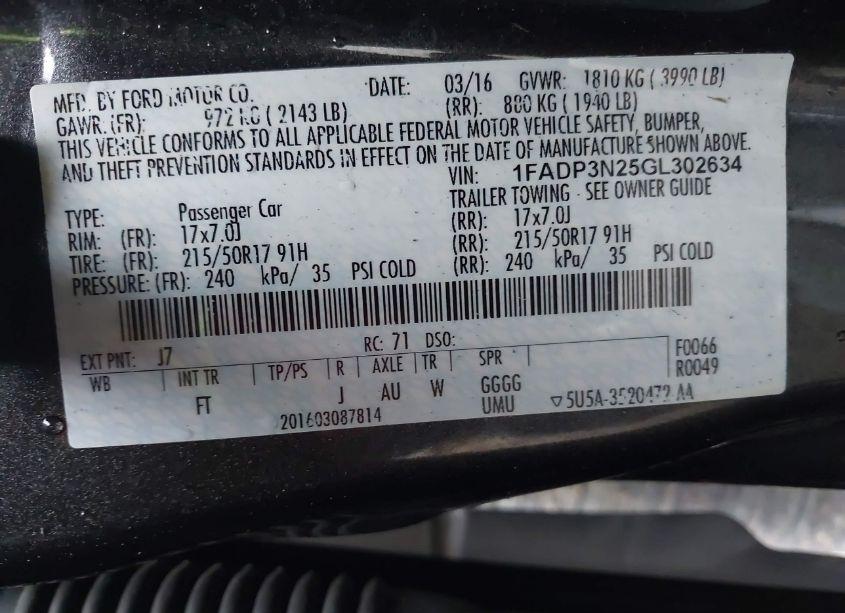 Photo 9 of 2016 Ford Focus TITANIUM (VIN 1FADP3N25GL302634)