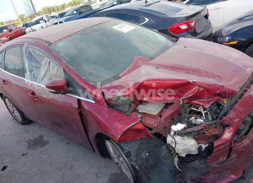 Photo 18 of 2015 Ford Focus TITANIUM (VIN 1FADP3N26FL313561)