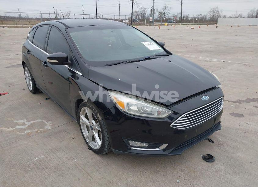 2015 Ford Focus TITANIUM (VIN 1FADP3N26FL323538) main photo