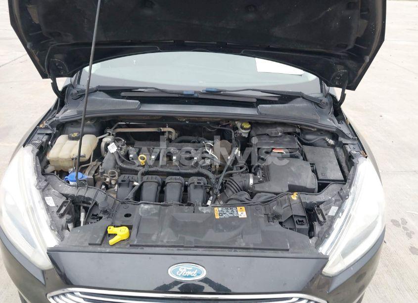 Photo 10 of 2015 Ford Focus TITANIUM (VIN 1FADP3N26FL323538)