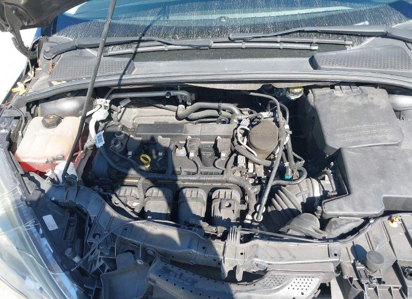 Photo 10 of 2015 Ford Focus TITANIUM (VIN 1FADP3N26FL354403)
