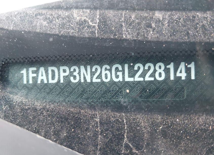 Photo 9 of 2016 Ford Focus TITANIUM (VIN 1FADP3N26GL228141)