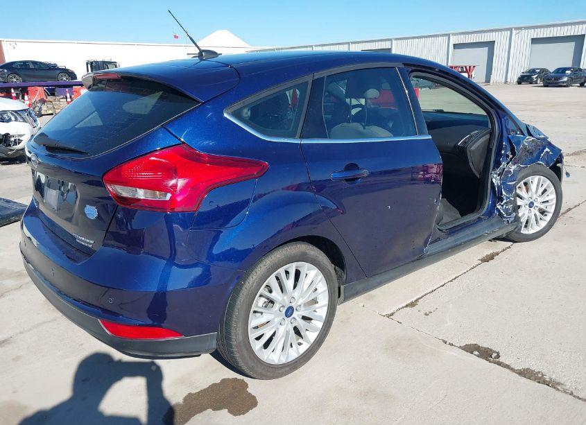Photo 4 of 2016 Ford Focus TITANIUM (VIN 1FADP3N26GL259891)