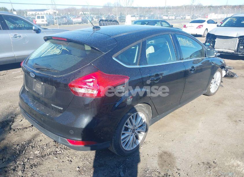 Photo 4 of 2016 Ford Focus TITANIUM (VIN 1FADP3N26GL299596)