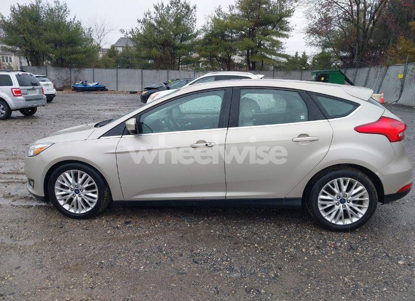 Photo 14 of 2017 Ford Focus TITANIUM (VIN 1FADP3N26HL207100)