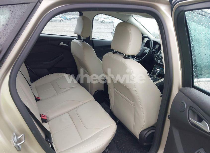 Photo 8 of 2017 Ford Focus TITANIUM (VIN 1FADP3N26HL207100)