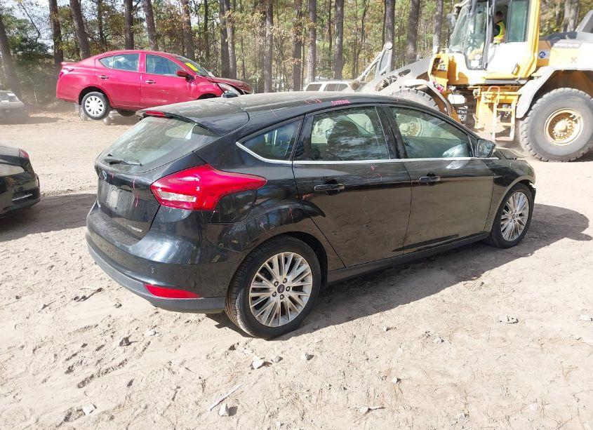 Photo 4 of 2017 Ford Focus TITANIUM (VIN 1FADP3N26HL287207)