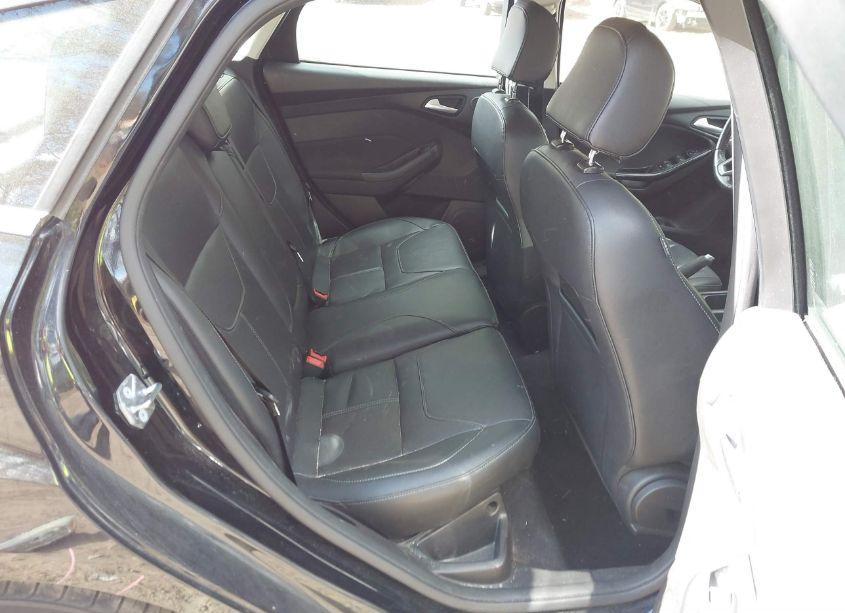 Photo 8 of 2017 Ford Focus TITANIUM (VIN 1FADP3N26HL287207)