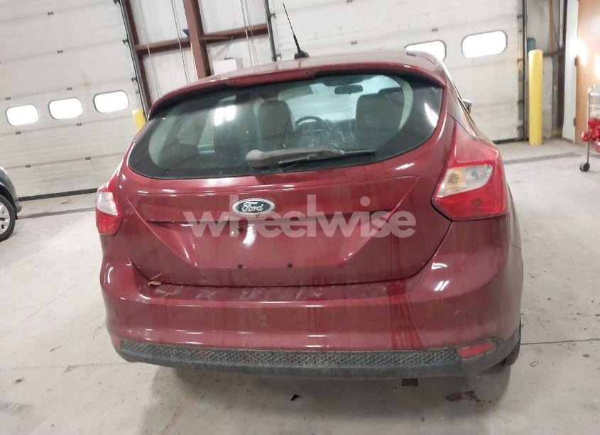 Photo 16 of 2013 Ford Focus TITANIUM (VIN 1FADP3N27DL114256)