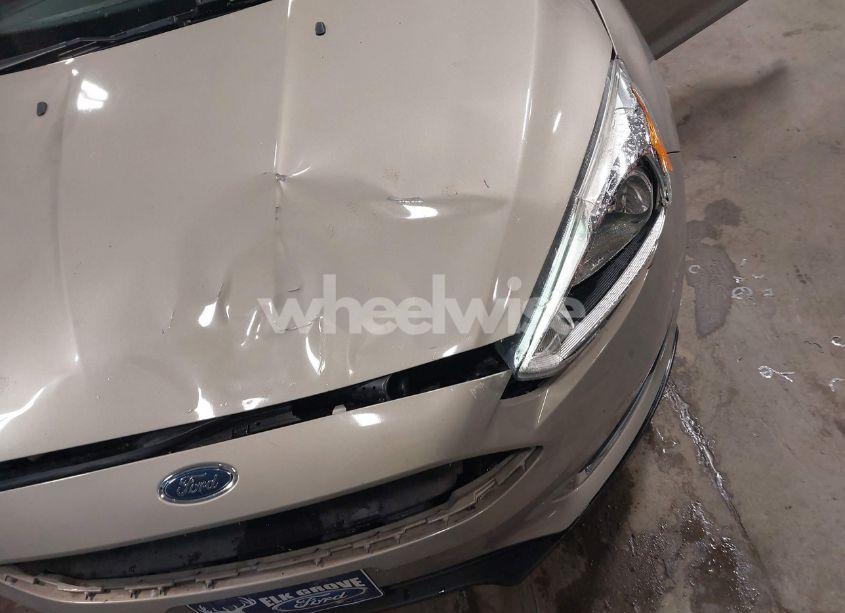 Photo 6 of 2015 Ford Focus TITANIUM (VIN 1FADP3N27FL328473)