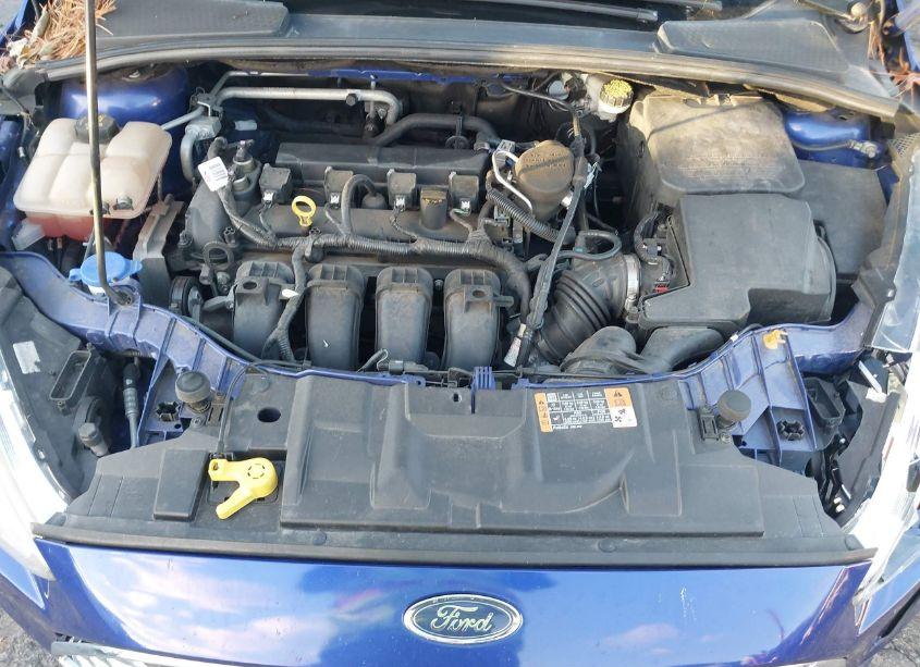 Photo 10 of 2015 Ford Focus TITANIUM (VIN 1FADP3N27FL365989)