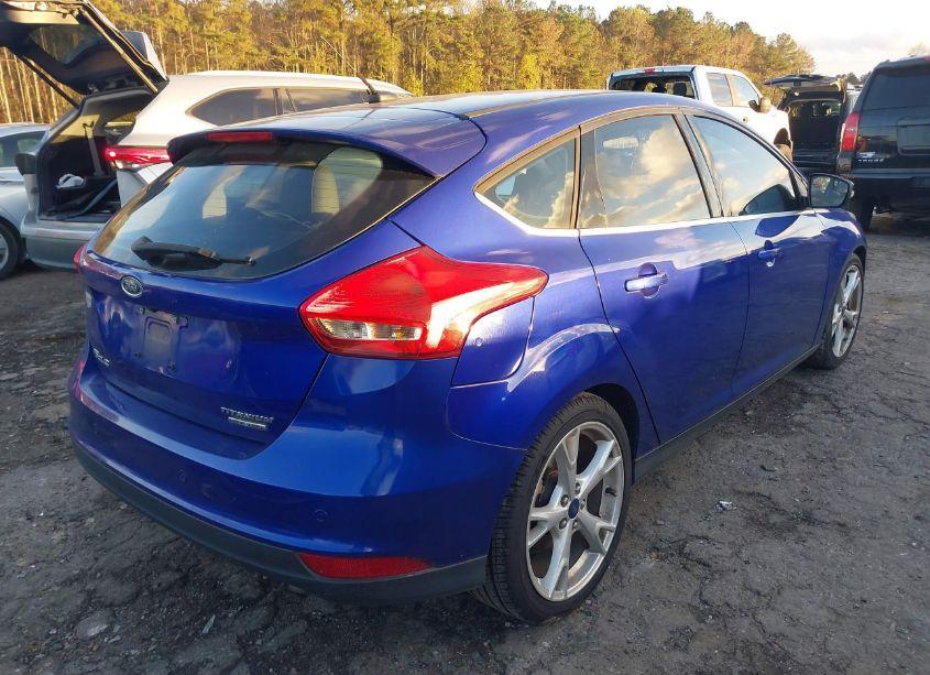 Photo 4 of 2015 Ford Focus TITANIUM (VIN 1FADP3N27FL365989)