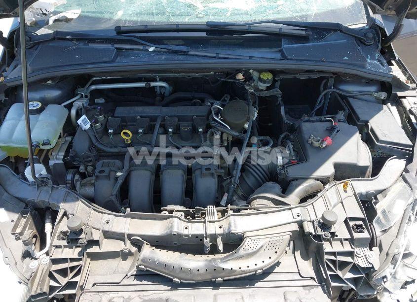Photo 10 of 2015 Ford Focus TITANIUM (VIN 1FADP3N27FL380525)