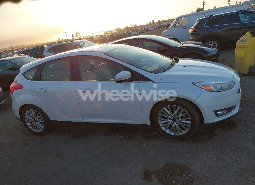 Photo 13 of 2018 Ford Focus TITANIUM (VIN 1FADP3N27JL314355)