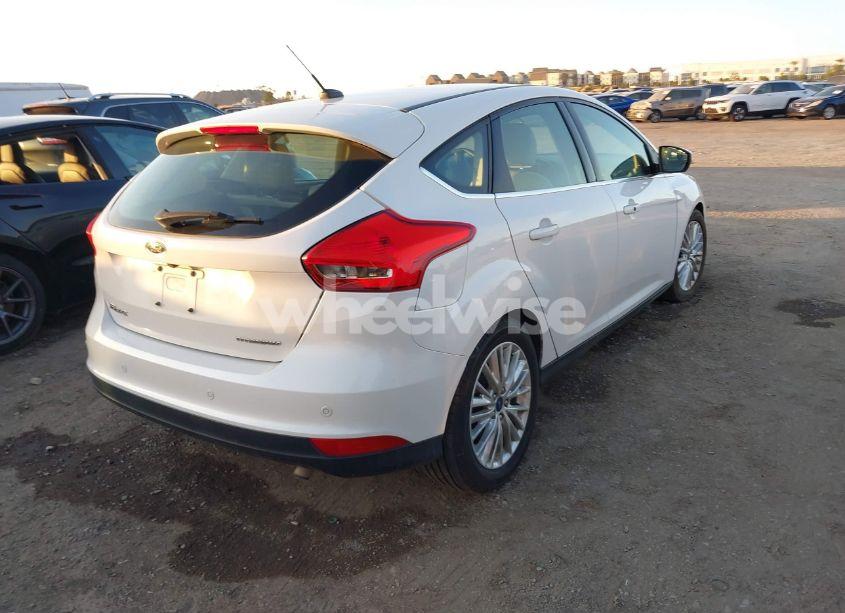 Photo 4 of 2018 Ford Focus TITANIUM (VIN 1FADP3N27JL314355)