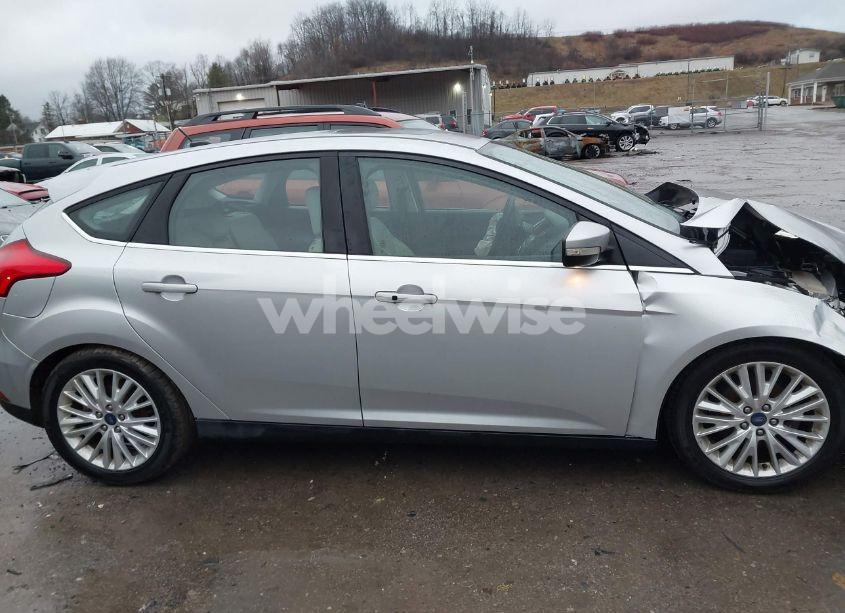 Photo 13 of 2018 Ford Focus TITANIUM (VIN 1FADP3N27JL316865)