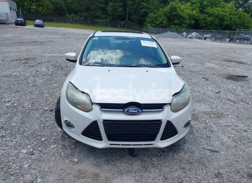 Photo 6 of 2013 Ford Focus TITANIUM (VIN 1FADP3N28DL335610)