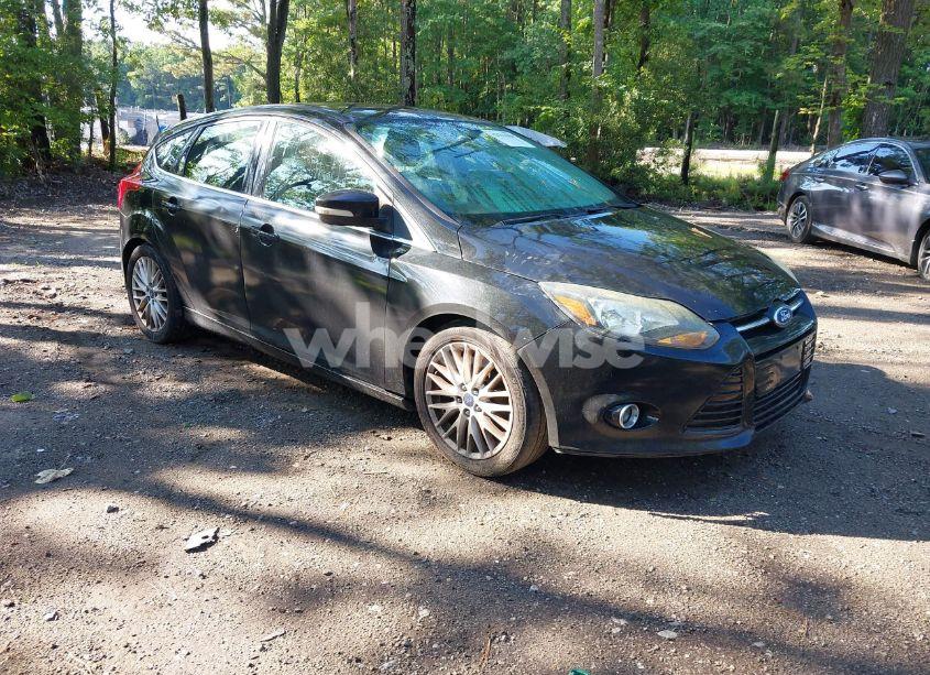 2014 Ford Focus TITANIUM (VIN 1FADP3N28EL166187) main photo