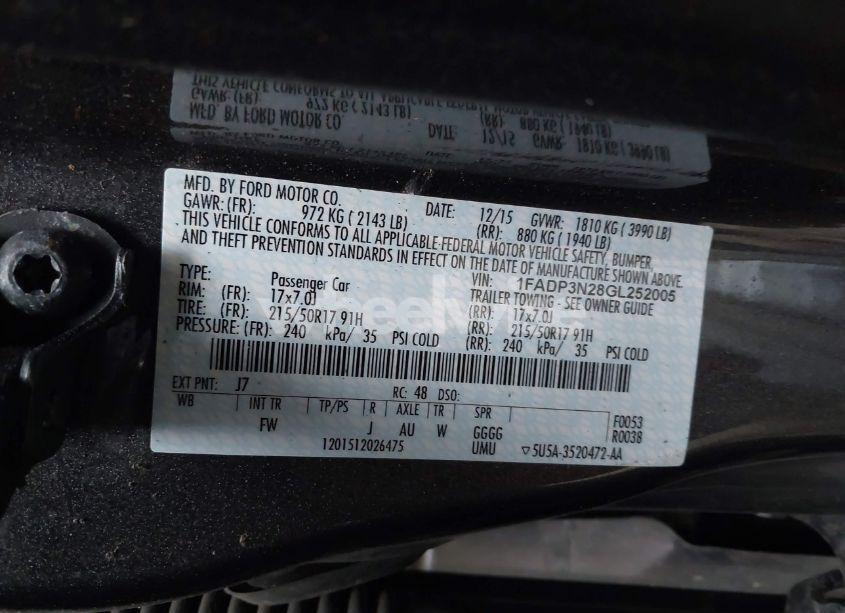 Photo 9 of 2016 Ford Focus TITANIUM (VIN 1FADP3N28GL252005)