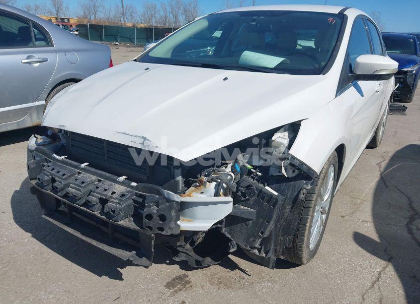 Photo 6 of 2016 Ford Focus TITANIUM (VIN 1FADP3N28GL295307)